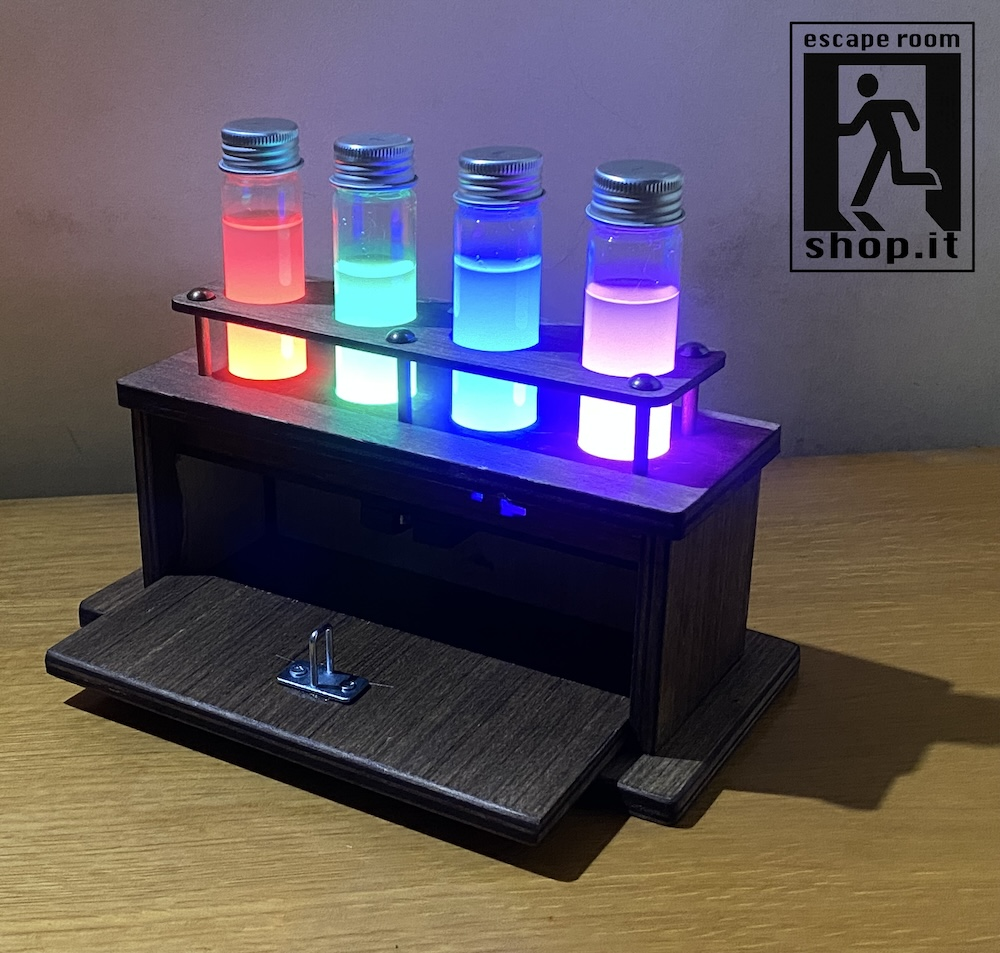 4 Vials prop